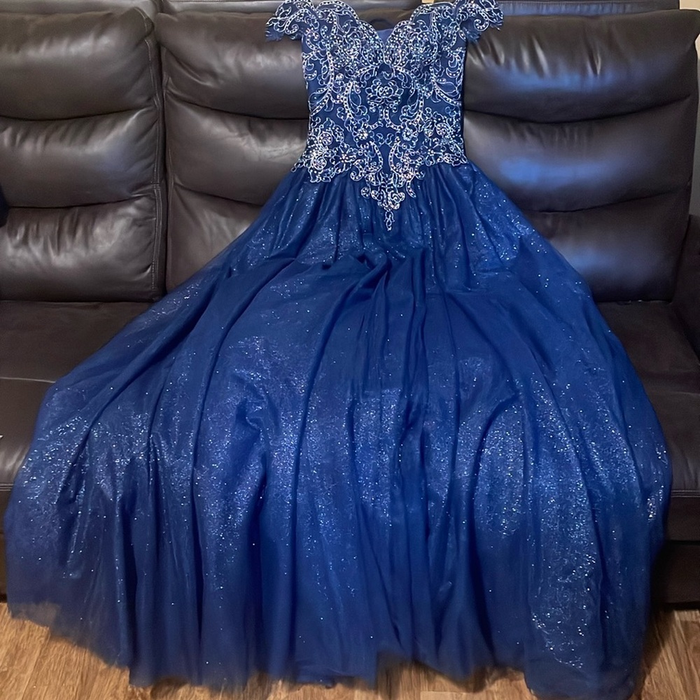 Navy blue prom dress